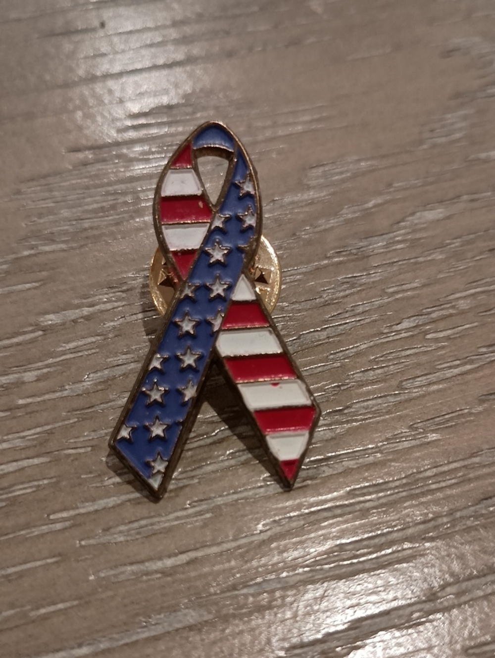 American Flag Ribbon Enamel Pin - Patriotic Women Jewelry